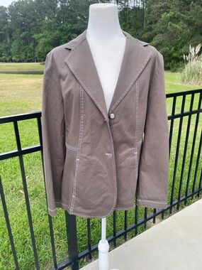 Olsen Europe  Double Button Contrast-Stitch Blazer